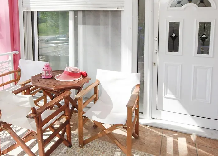 Nereids Apartments And Studios